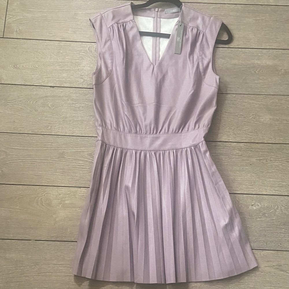 Tart Sleeveless Lilac Pleated Mini Dress